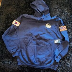 New! Darc Sport K Wolf Hoodie. Navy. Size Medium. #102 of 500.